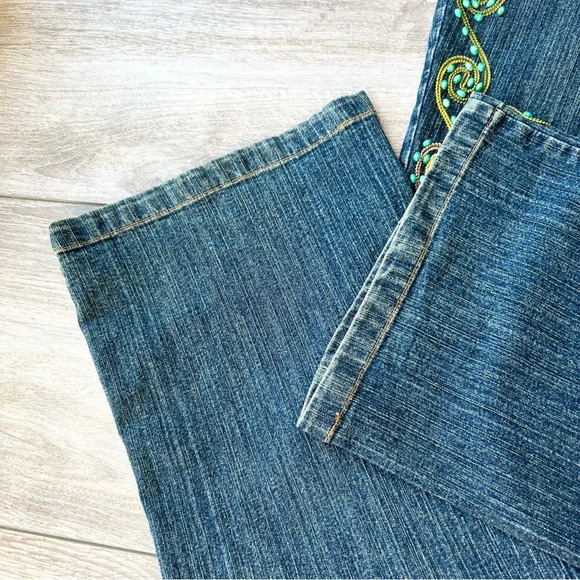 Vintage Chagall Embroidery Embellished Bootcut Jeans - Picture 5 of 11